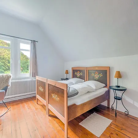 Rustic With Garden In Germany Apartment