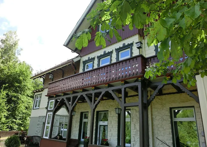 Rustic With Garden In Germany Appartement